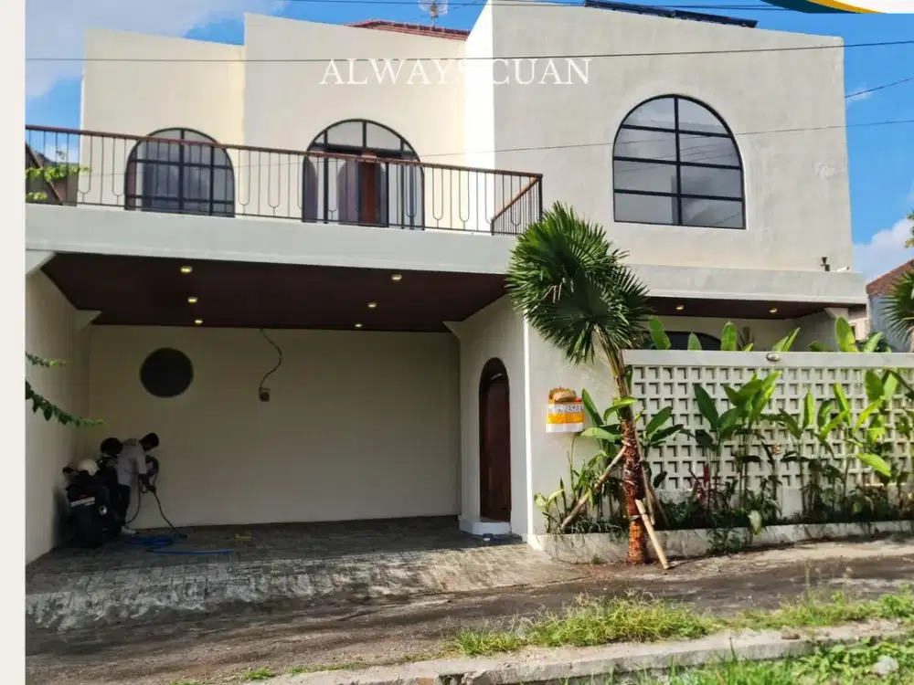 Villa Gaya Mediterania yang Baru Direnovasi Dijual