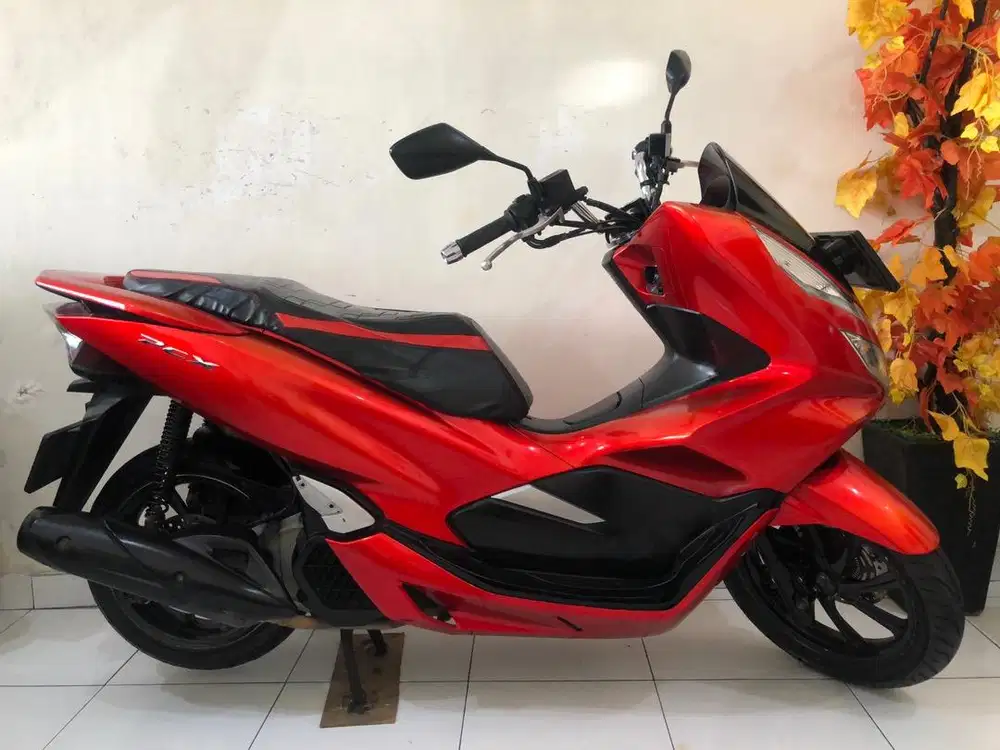 Honda PCX ABS Th.2019 merah!!