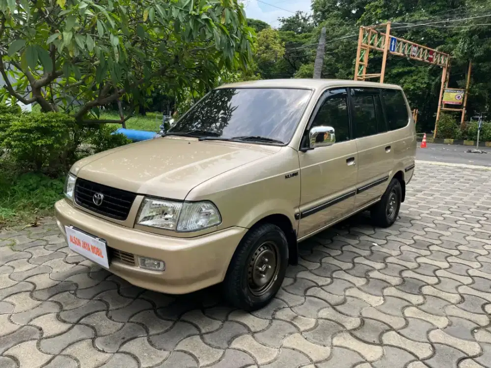 Kijang LGX 1.8EFi Matic 2000 Tangan Pertama