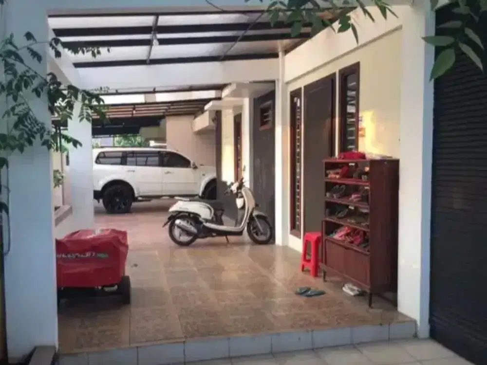Rumah Siap Huni & Strategis Lokasi Taman Alfa Indah Pesanggrahan Jakarta Selatan