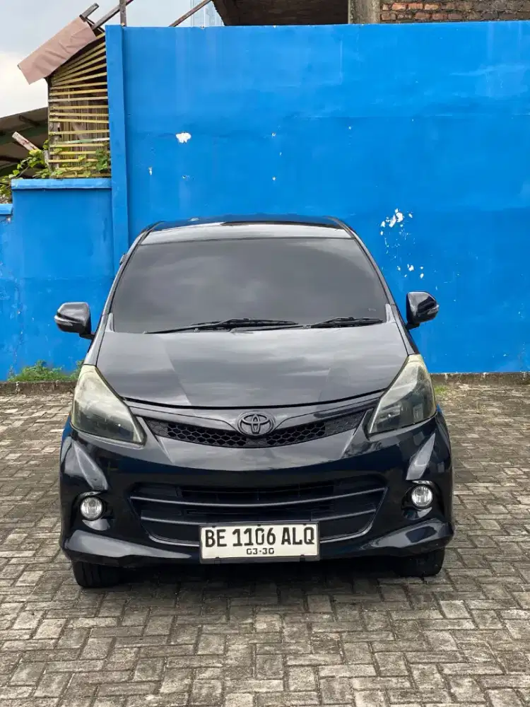 Avanza Veloz 1,5 2012