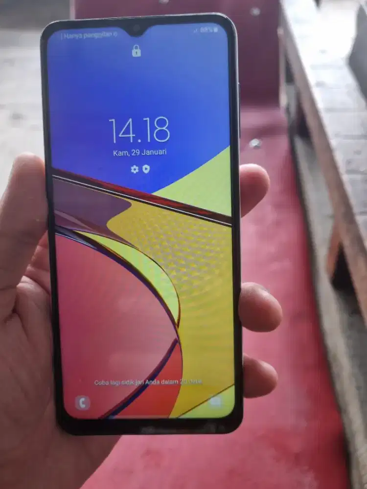 Bantuin tetangga jual 
Samsung A12 SEIN ram 4+4/128