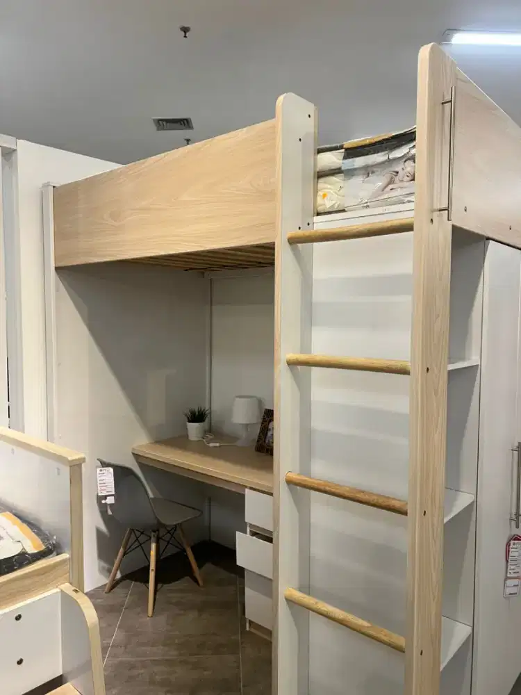 For Sale bunkbed Offo living