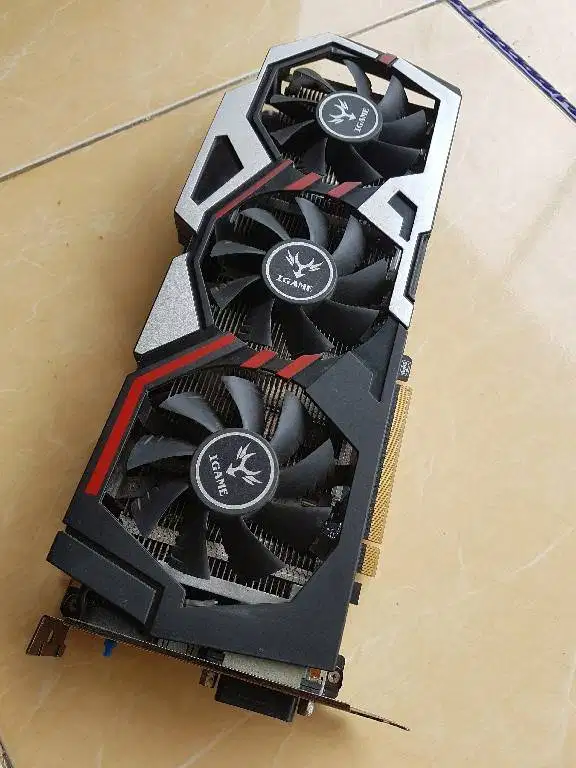 VGA Nvidia GTX 1070 8gb 256bit GDDR5 DX12 Colorful Igame 3x fan