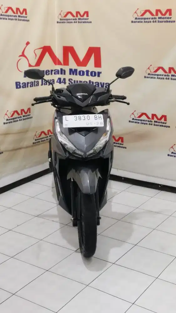 Honda Vario 125 tahun 2018 warna Hitam