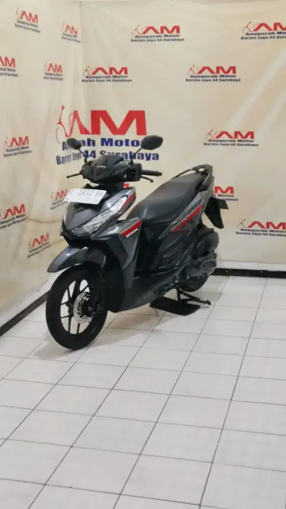 Ready Honda Vario 125 tahun 2018 warna Hitam