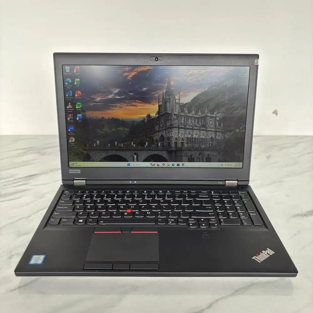 Laptop Gaming Lenovo Thinkpad P52 i7 Gen 8 Ram 16GB SSD 512GB VGA 4GB
