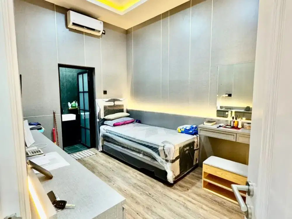 Semi Furnish Rumah Taman Puspa Raya Citraland