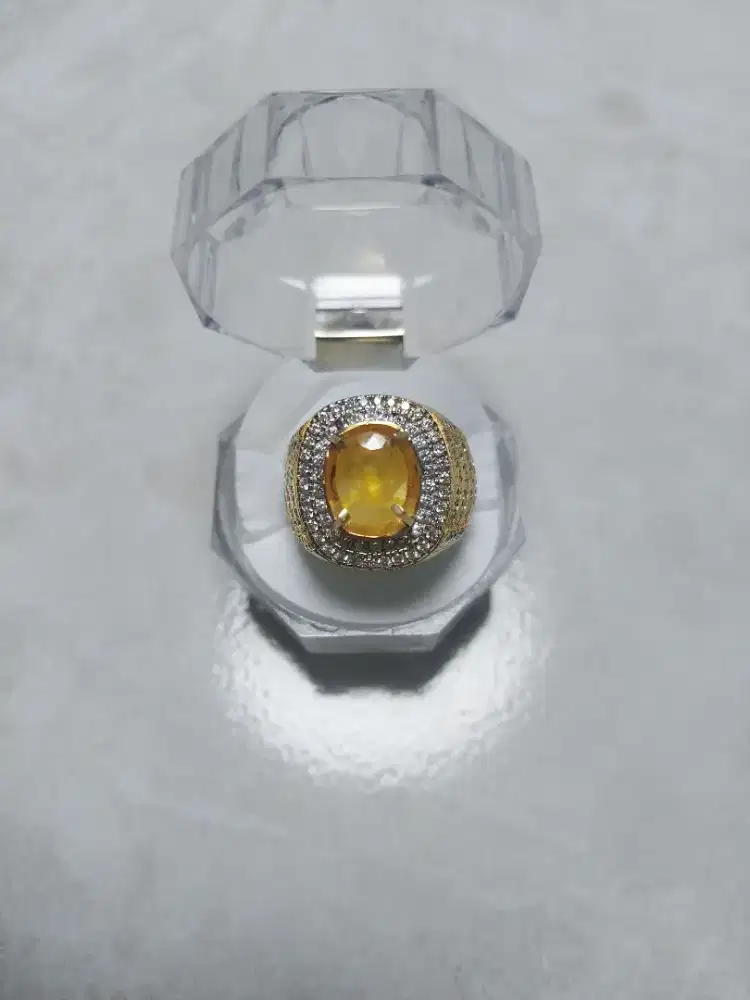 Cincin Yakut Yellow Safir
