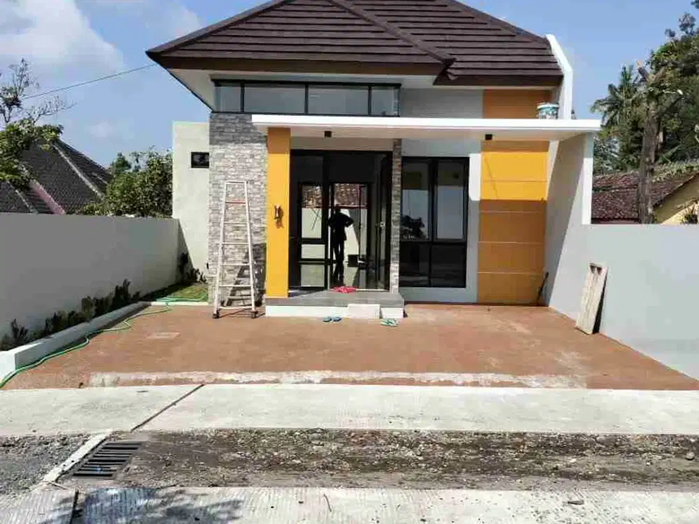 DIJUAL RUMAH BARU DEKAT KAMPUS UII LINGKUNGAN NYAMAN