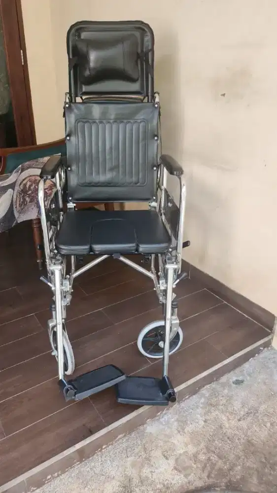 Kursi roda Brand GEA FS609GC