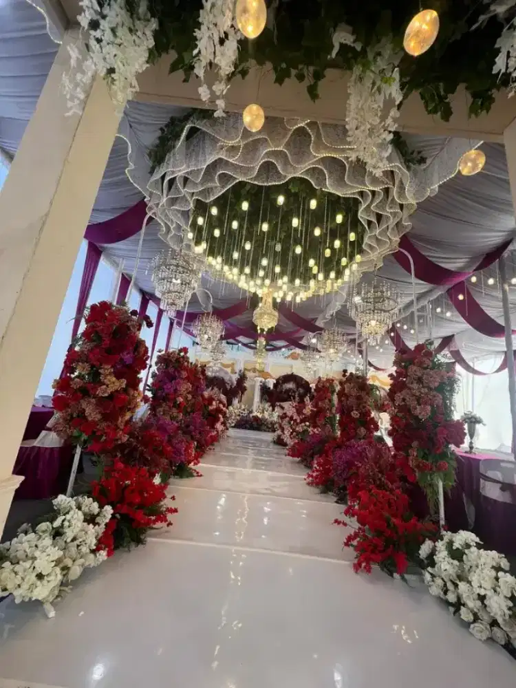 Menyewakan tenda pernikahan dan sunatan