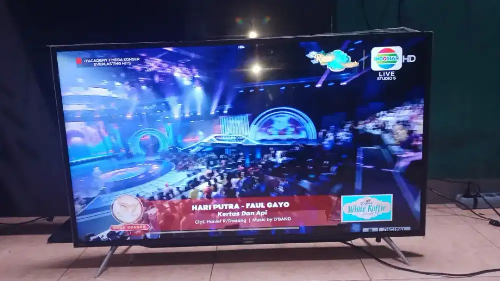 Smart TV Android Sharp 42 inchi Joss Siap Pakai