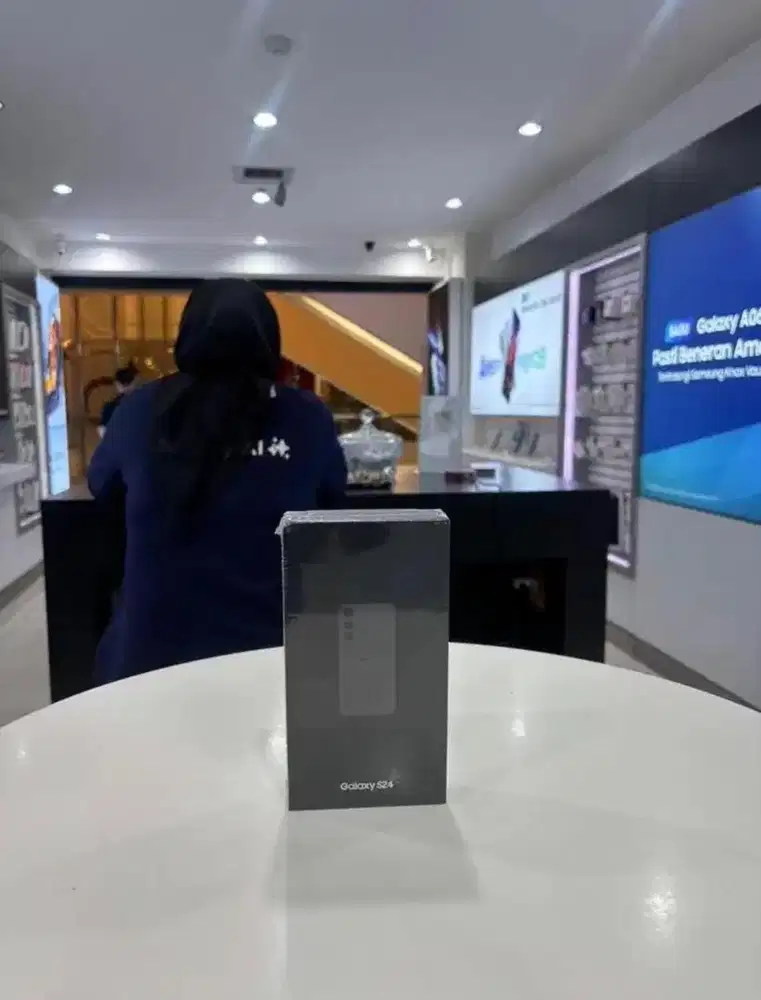 s24 8/256 9,999,000 garansi resmi sein