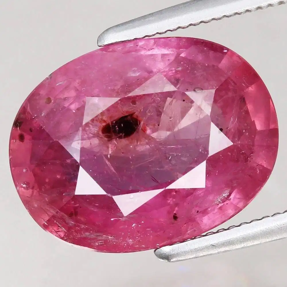 Natural Sapphire Padparadscha 4.65 Carat