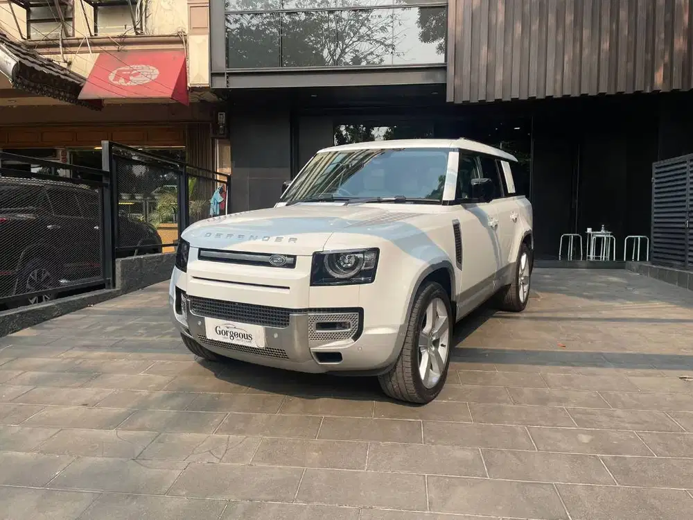 Land Rover Defender 130 P400 NIK 2023