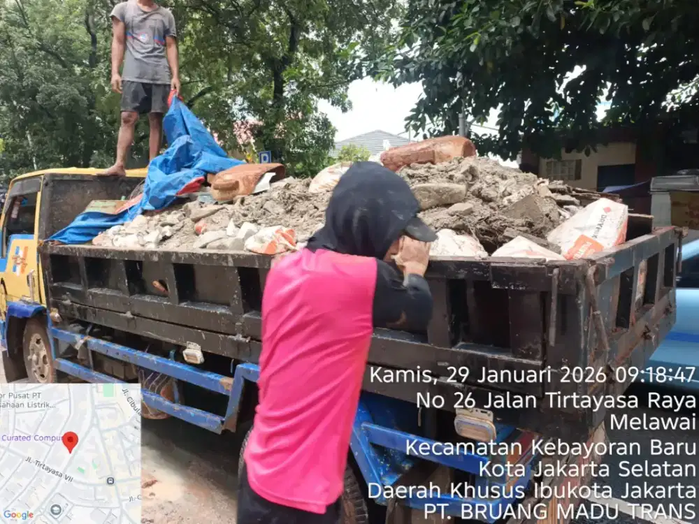 Jasa buang puing dan sampah