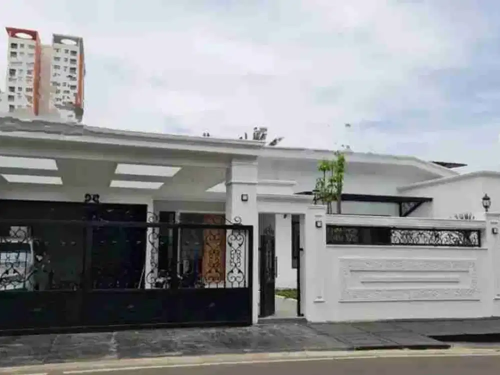 Dijual Rumah 1 Lt di Cilandak Jaksel Lt 515 m2 lb 400 m2 ada 4+1 kt 4+1 km semi furniture Shm hadap timur, rumah rapi, bersih, siap huni!! Survei!