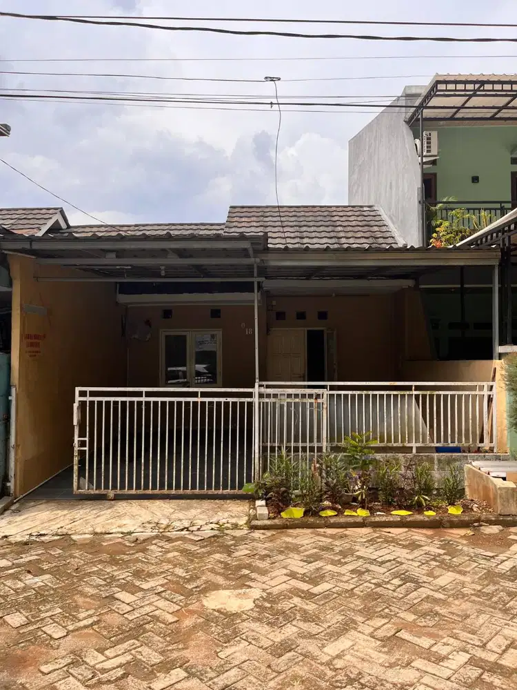 Dijual Rumah di Perumahan Sawangan Regensi, Kota Depok