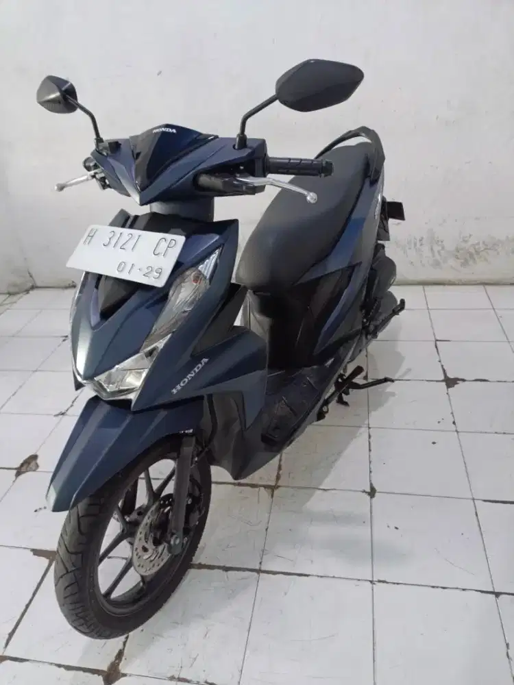 beat Delux 2023 biru