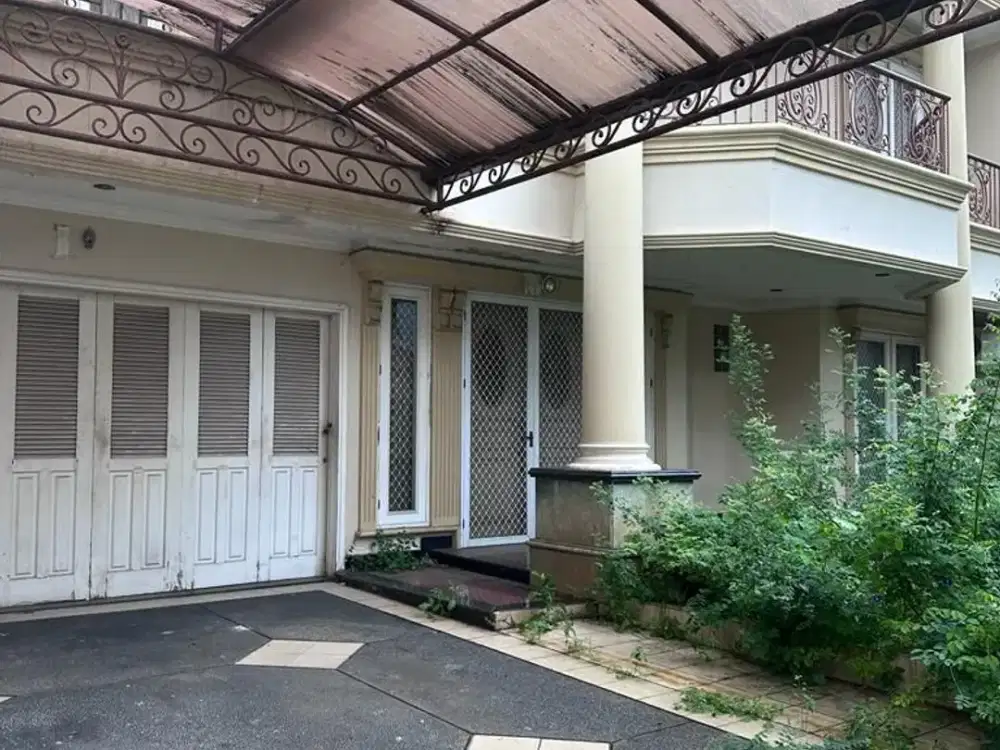 Rumah Sunter Agung Tengah Danau Agung Indah Cluster