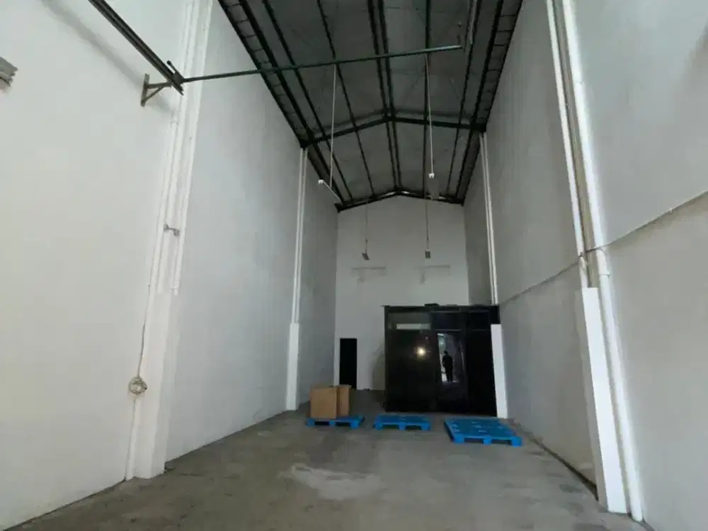 DISEWAKAN CEPAT GUDANG DI GREEN SEDAYU BIZPARK