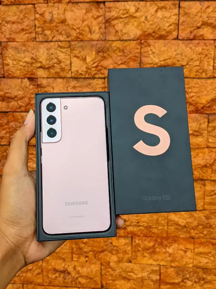 Samsung S22 5G 8/256 GB