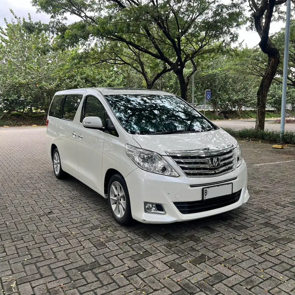 Toyota Alphard G Pilot Seat 2015 Beryllium Putih Low KM (Istimewa)