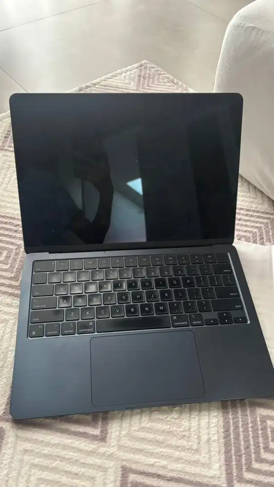 For Sale Macbook M2 - 11juta nego!