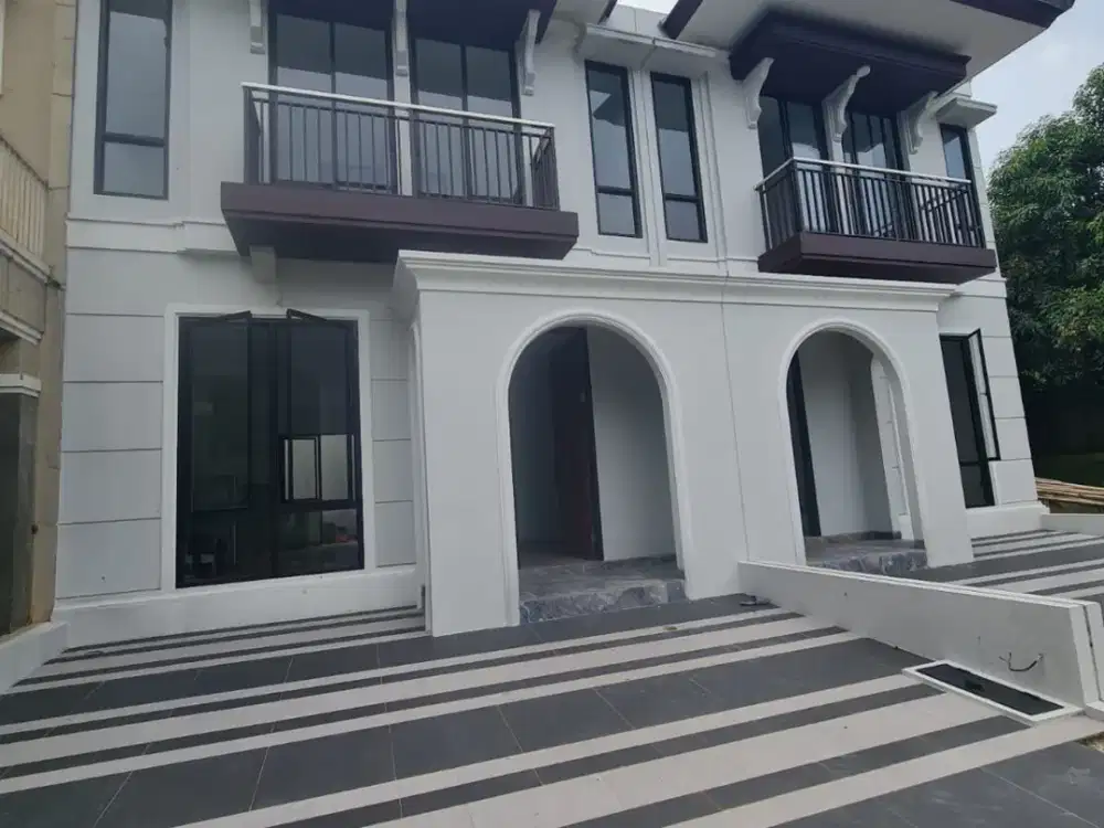 Di Jual Rumah Strategis di Kota Wisata Cibubur