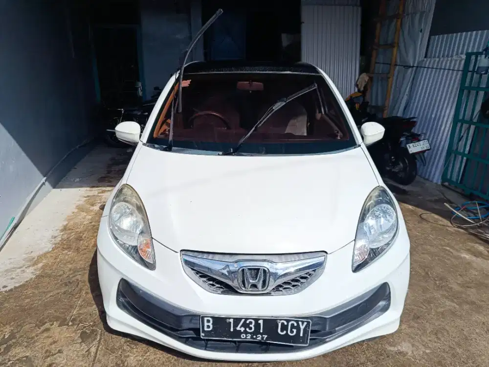 Honda Brio 1.2 S ( M/T)