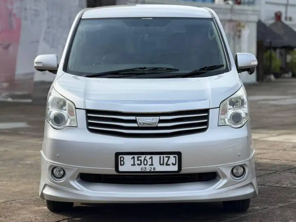 Toyota Nav 1 V 2013 At Pajak 3/2027(Panjang) Tangan Pertama dr Baru