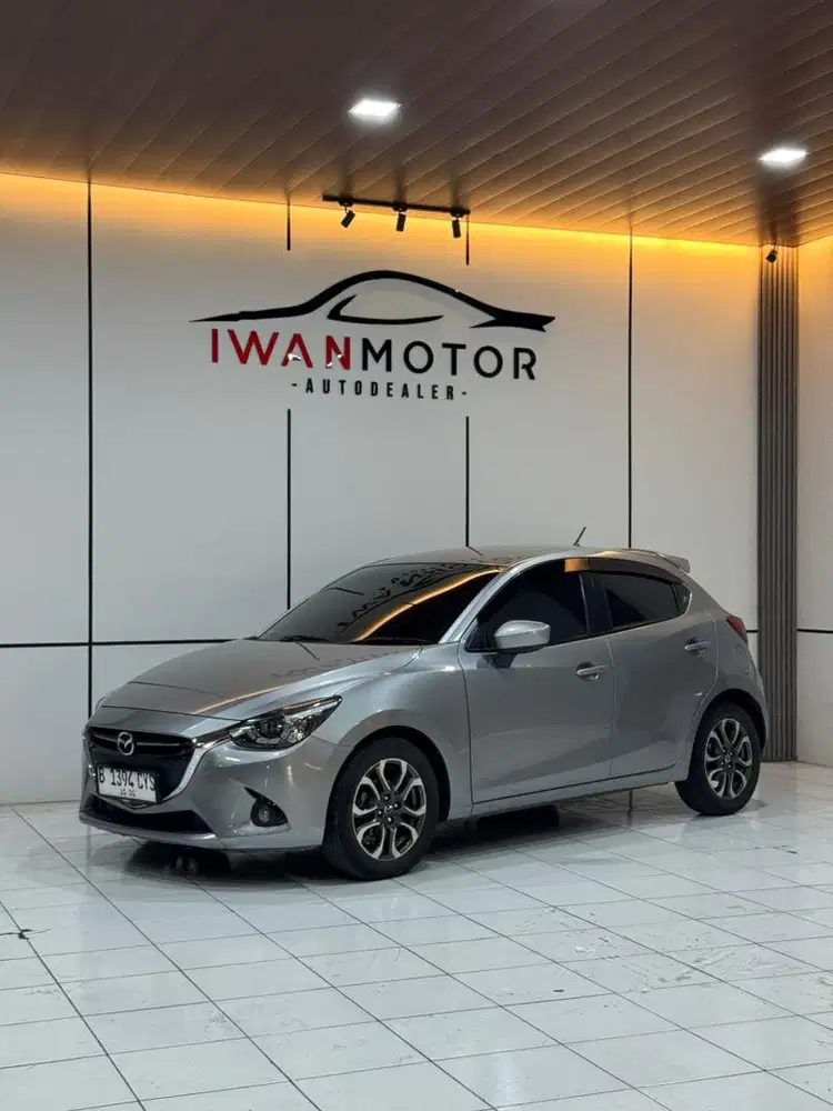 ISTIMEWA! Mazda 2 R Skyactiv AT Tahun 2016