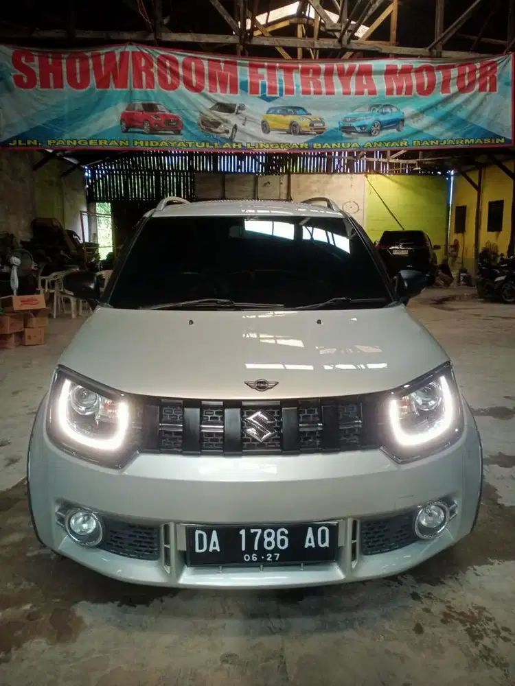Dijual Suzuki Ignis GX Tahun 2017 Manual Warna Silver