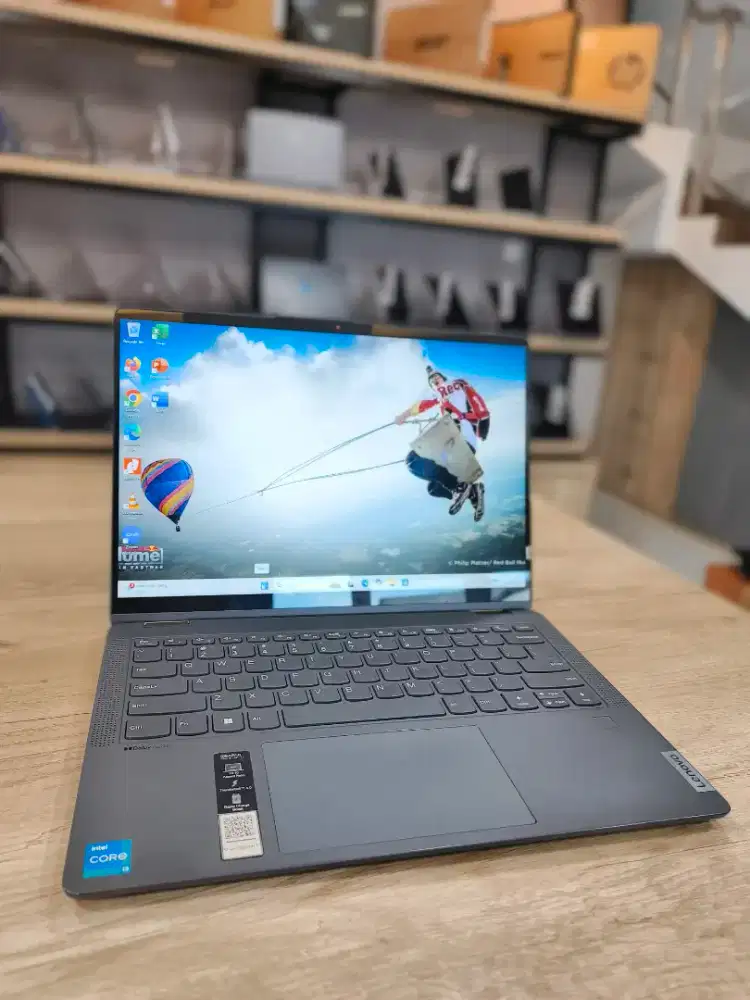 Lenovo Flex 5 Flip Touchscreen Gen 12 (Bisa Jadi Tablet) Mulus