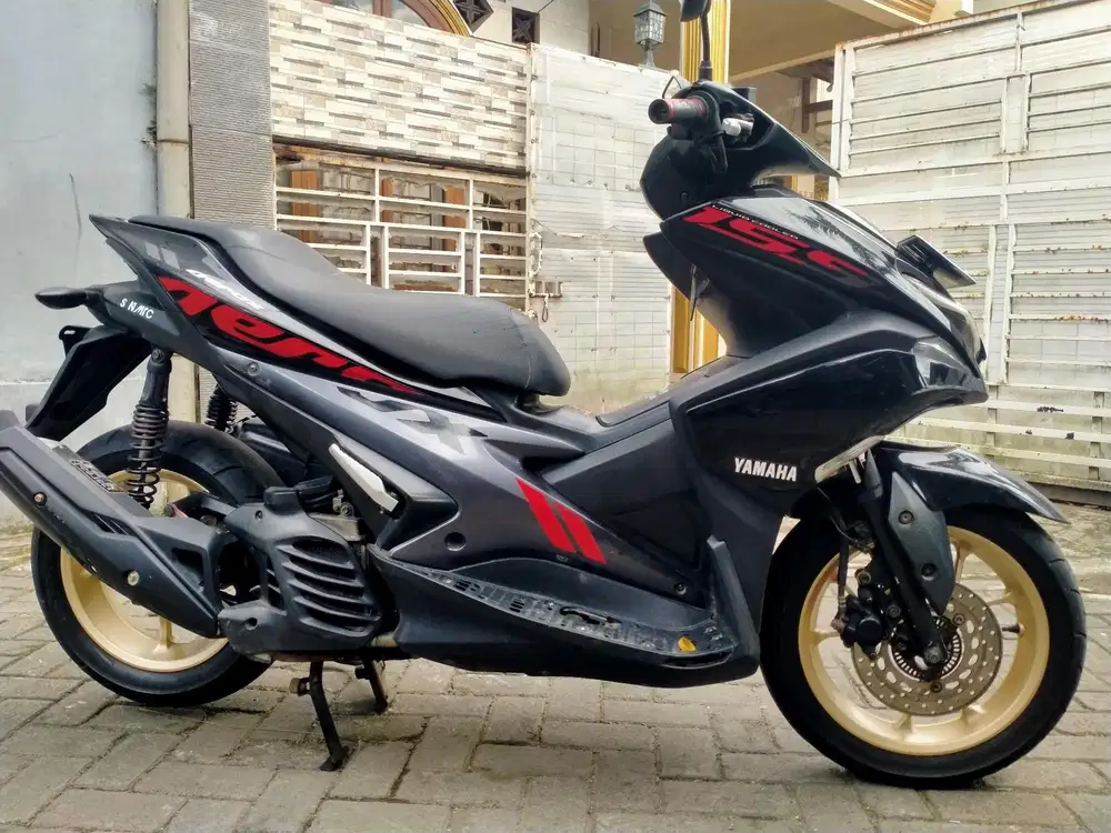 Yamaha Aerox Lengkap motor sehat walafiat keterangan detail dibawah