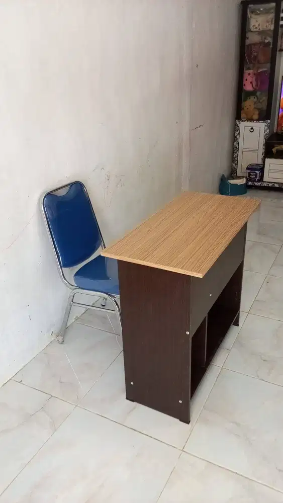 READY MEJA KOMPUTER SET KURSI SUSUN