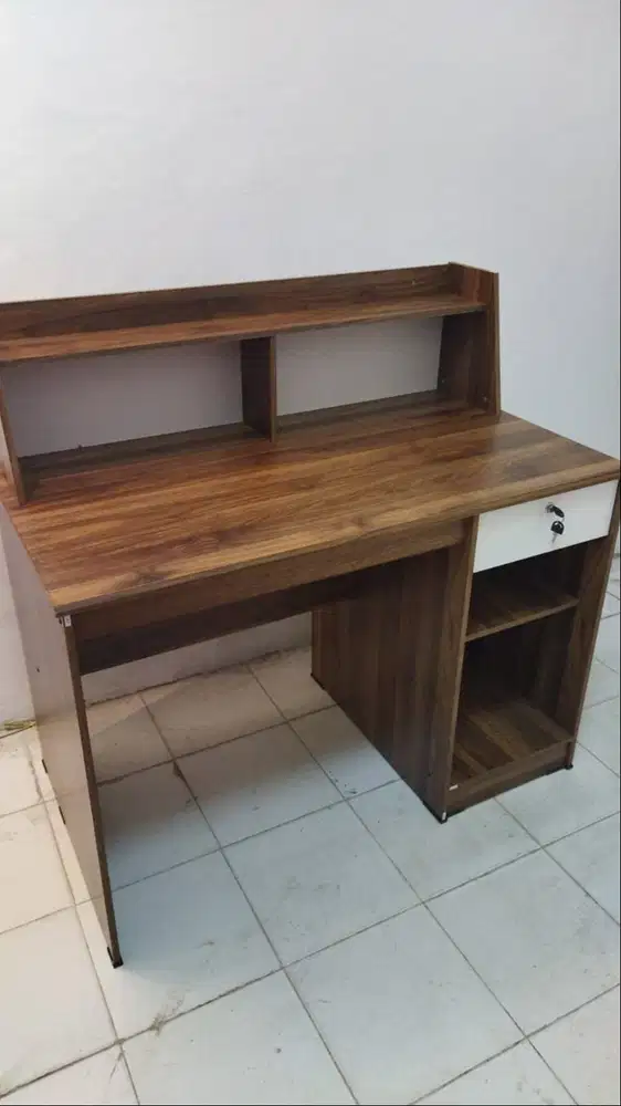 READY MEJA KASIR SERBAGUNA TERLARIS