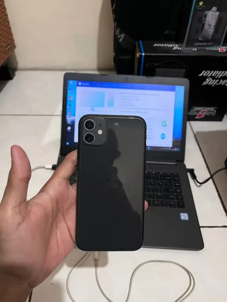 iPhone 11 128GB Ibox
