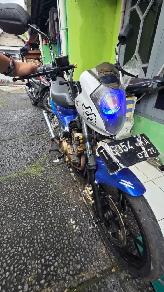 SUZUKI SATRIA FU 2011