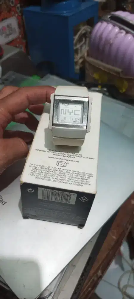 Jam tangan vintage baby G BG-2001