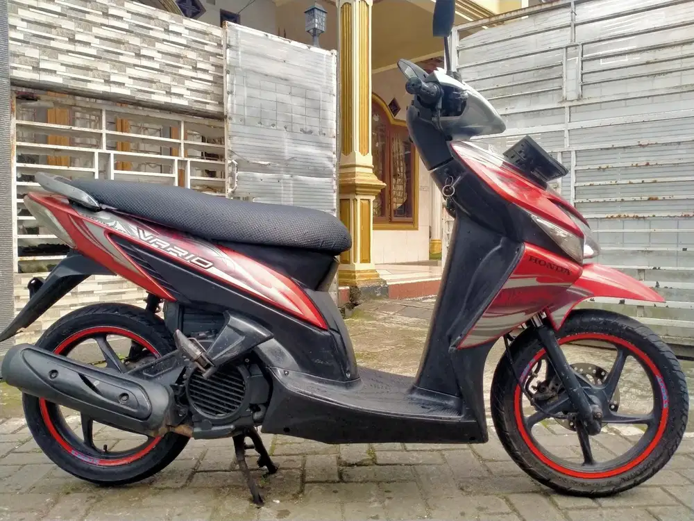 Honda Vario surat lengkap motor sehat keterangan detail dibawah