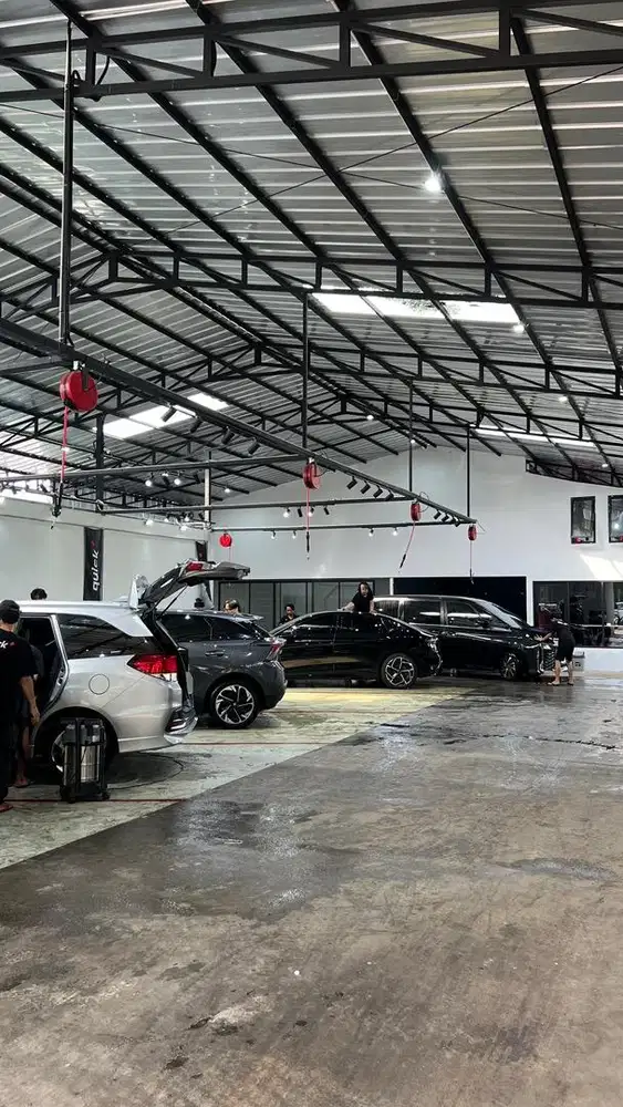 Quick+ Car Wash Crew