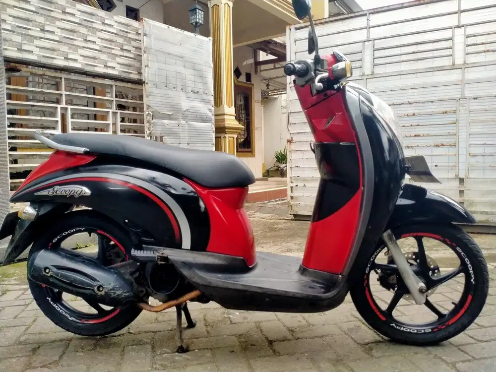 Honda Scoopy Lengkap motor sehat walafiat keterangan detail dibawah