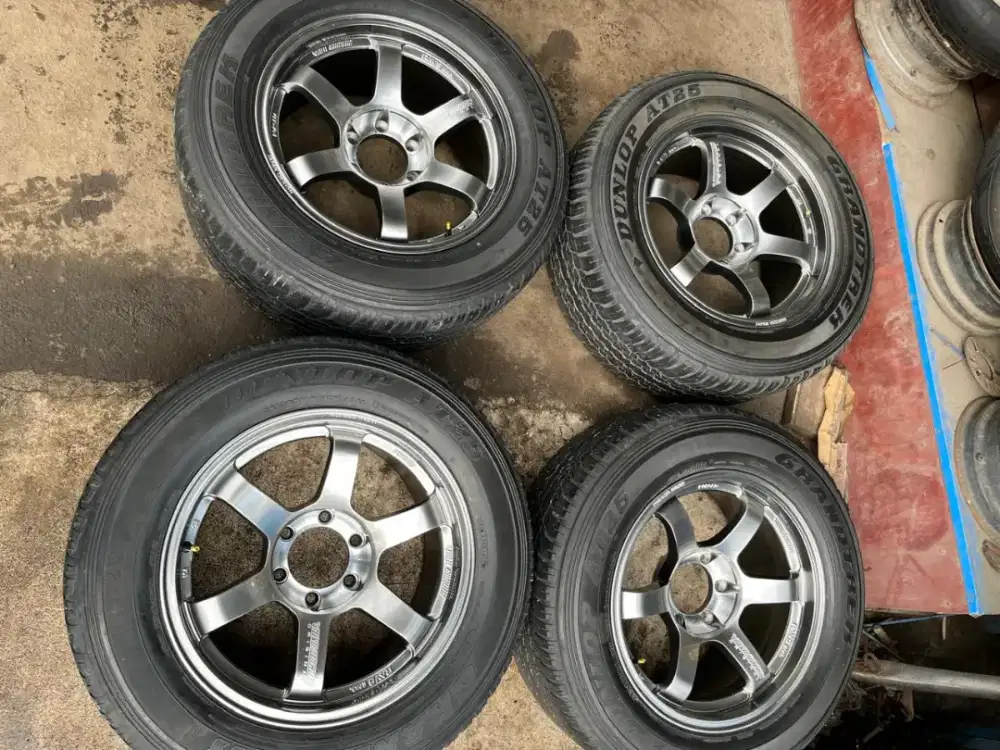 Velg te37 ring 18 lebar 9 pcd 6x139,7 ET 0 ban 265/60 R18 4pcs