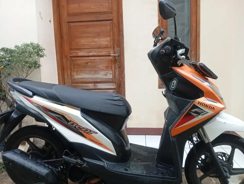 Honda Beat FI 2014 (Pemakaian 2015) - Tangan Pertama - Pajak Panjang!