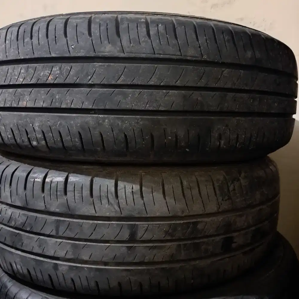 Ban innova 205 65 16 dunlop r16