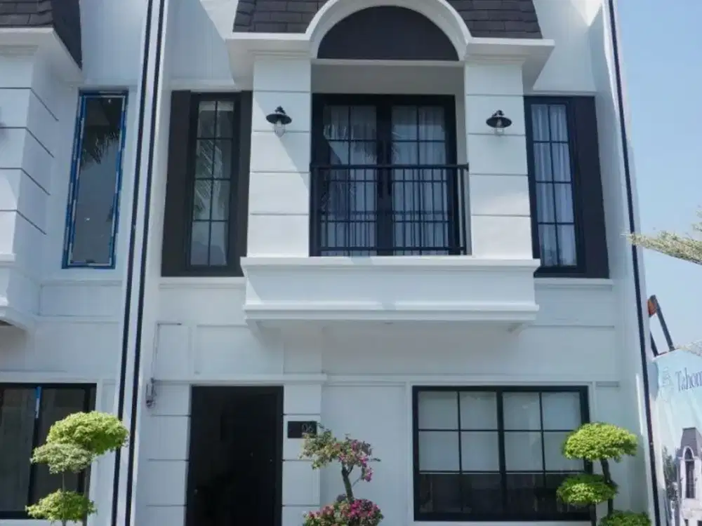 Rumah Klasik 5 menit ke Tol jagorawi dan 15 menit ke LRT Cibubur