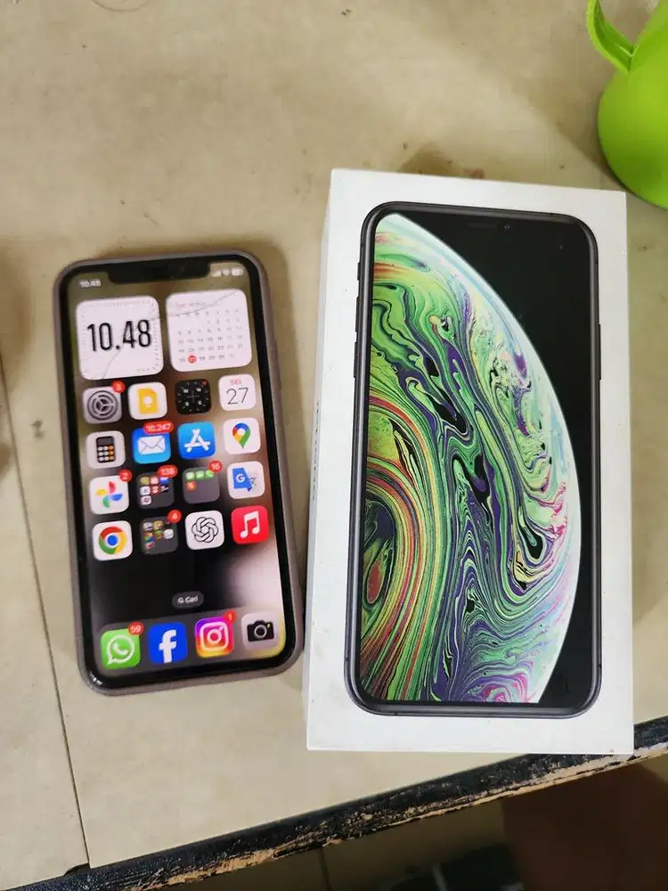 iPhone Xs 256 GB IMEI aman