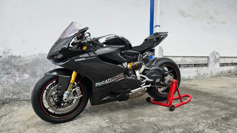 Ducati Panigale 1199s Full Carbon